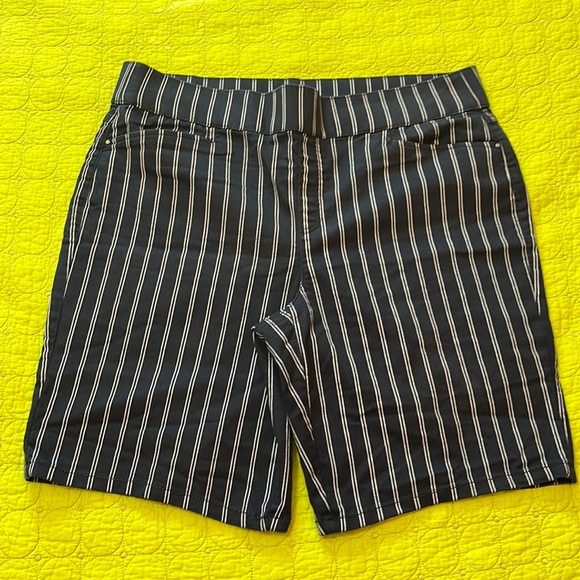 Bermuda homme CARGOJOG - Cargo stretch confortable et stylé